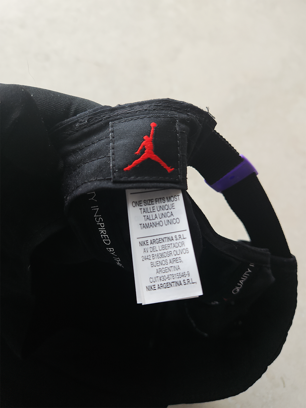 gorra jordan negra